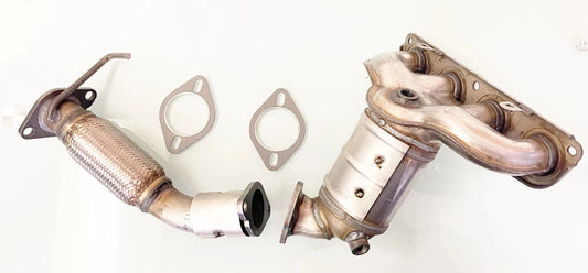Fits 2017-2020 Kia Soul 2.0L Manifold Catalytic Converter + Flex Pipe OBDII