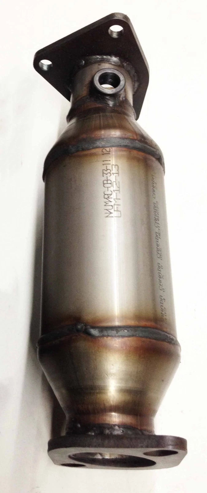 Fits Nissan Frontier 4.0L Front Catalytic Converter 2005-2009 Driver Side