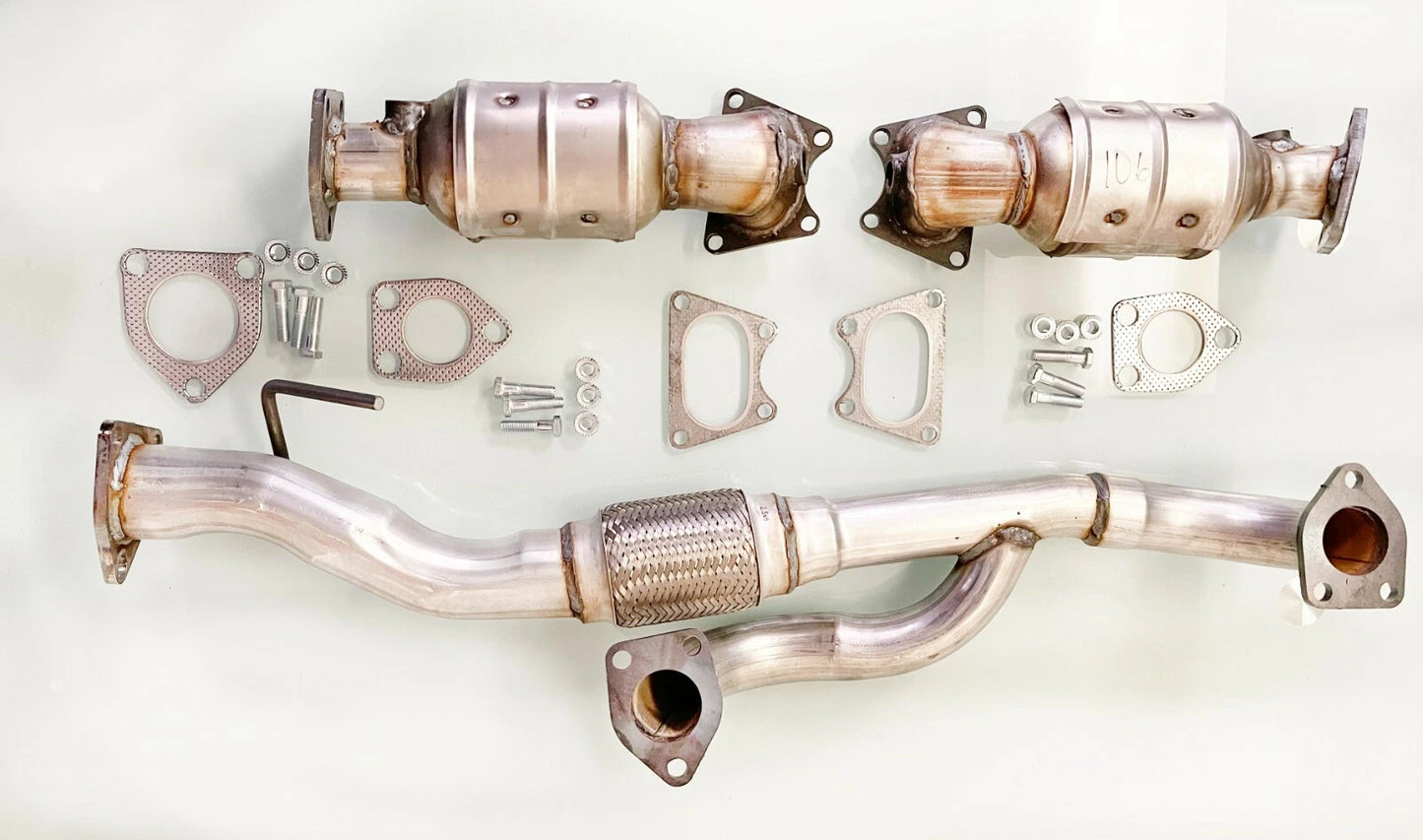 Acura TL 3.2L Both Manifold Catalytic Converter Front Flex Pipe 2004-2008