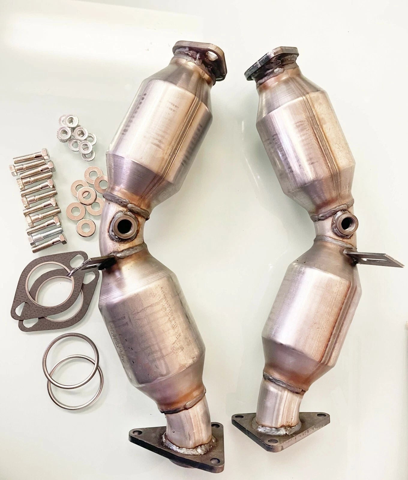 Fits Nissan 370Z 3.7L Catalytic Converters 2009-2013 Both sides 12H5485/84