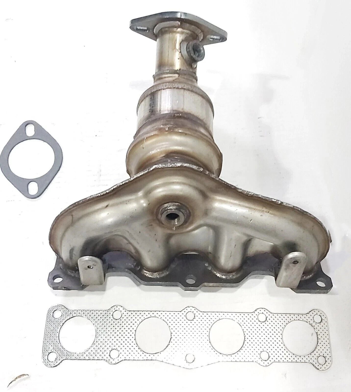 Fits HYUNDAI TUCSON 2.0L 2011-2015 Manifold Catalytic Converter DIRECT FIT OBDII