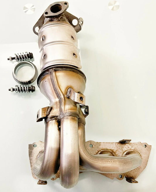 Toyota RAV4 2.5L HYBRID Manifold Catalytic Converter 2016-2018 10H16692EGR
