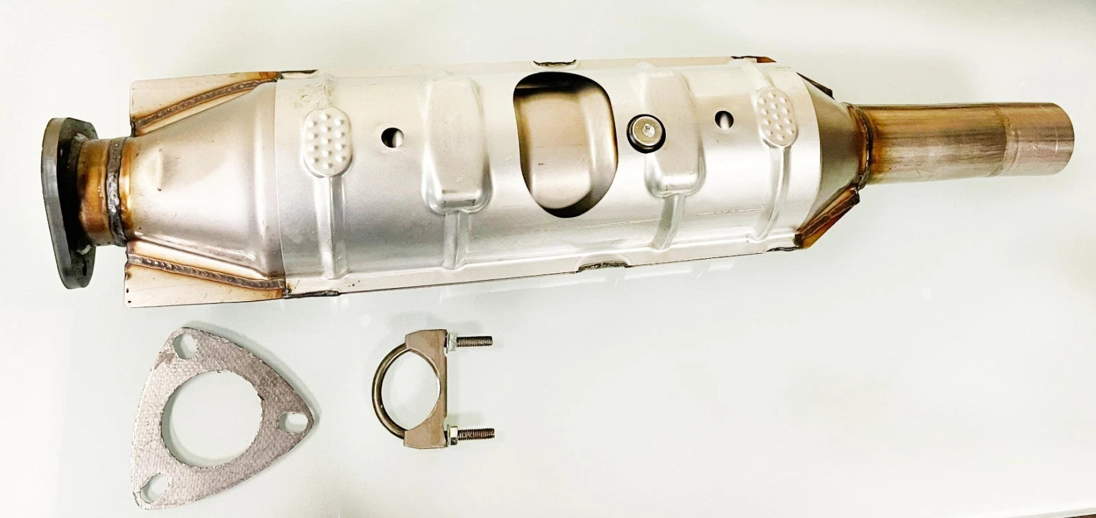 Ford E350 Super Duty V12 6.8L V8 5.4L Catalytic Converter 2005 to 2018