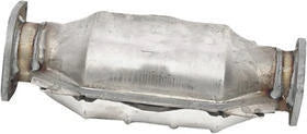 Sentra 1.8L Rear Catalytic Converter 2000 2001 2002 3H43-125