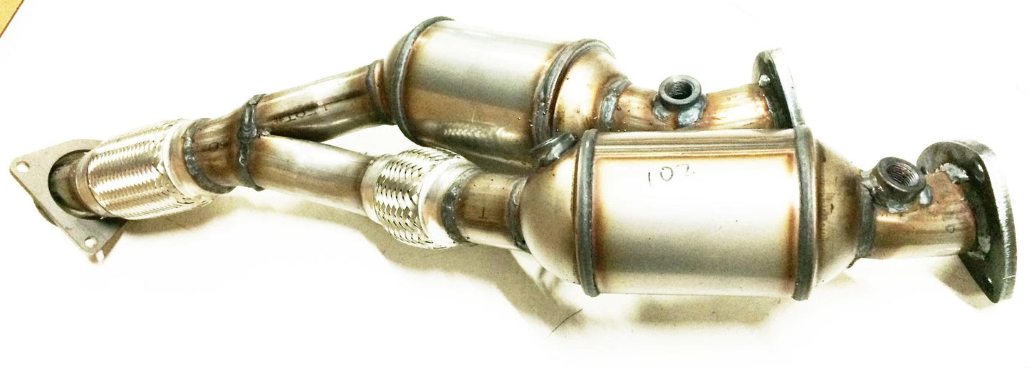 Volkswagen Touareg 3.2L V6 Front Exhaust Catalytic Converter 2004-2006 12H28-102