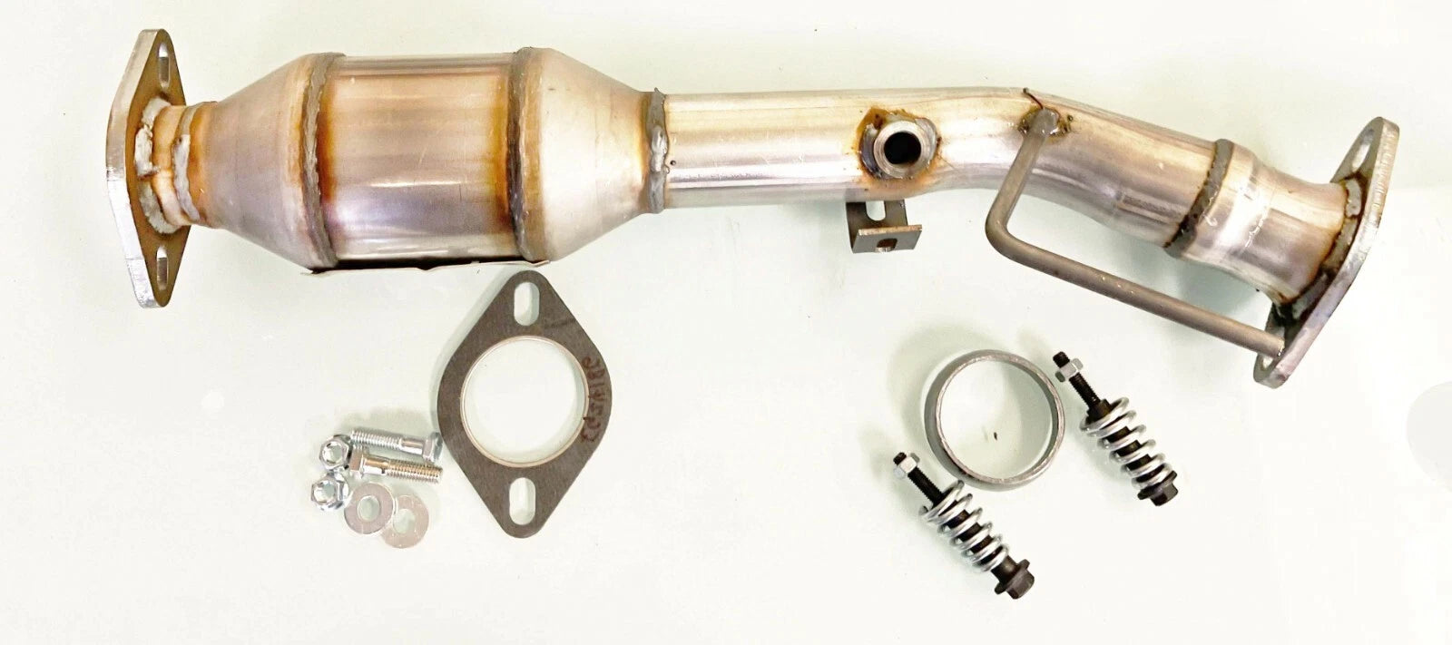 Fits Nissan NV200 2.0L 2013 TO 2019 REAR Catalytic Converter OBDII