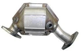 Subaru Legacy 2.2L Front Catalytic Converter 1995-1999